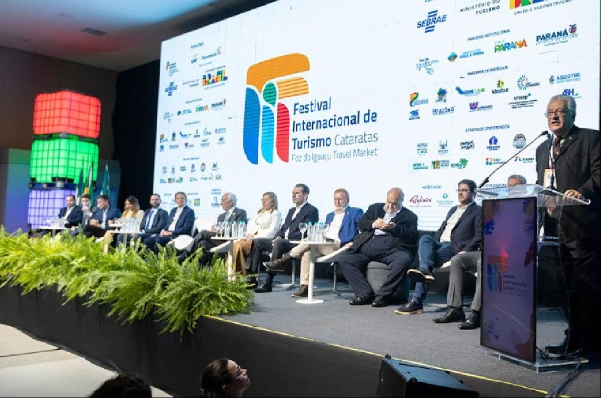 Homenagens e acordos marcam abertura do 20º FIT Cataratas